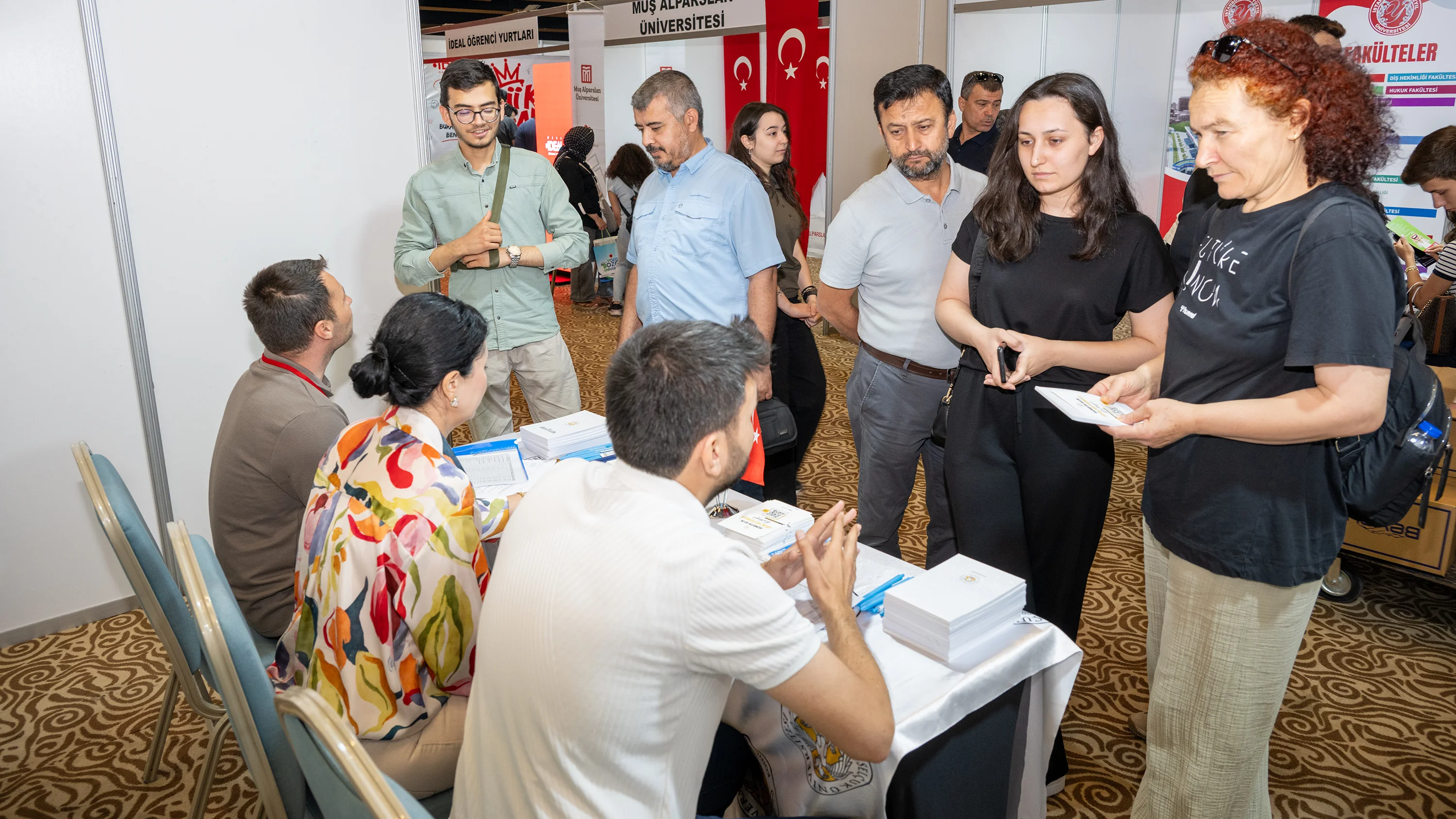 Selçuk Üniversitesi aday öğrencilerle buluştu